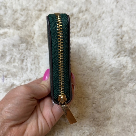 Tory Burch Emerald Stone Emerson Coin Case and Gold Zip Wallet - Picture 3 of 9